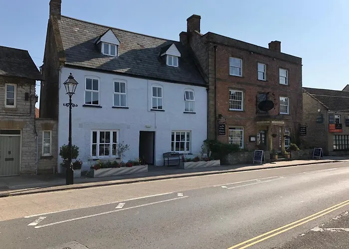 The Ilchester Arms Hotel, Ilchester Somerset
