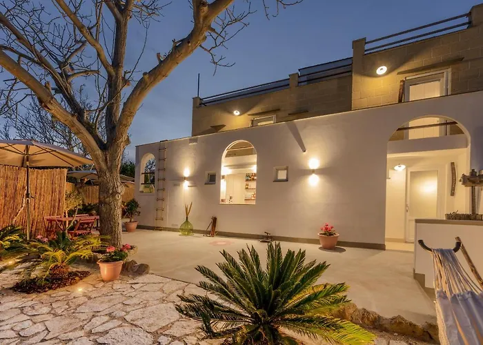 Cala Cala Rooms, Restaurant & Farm Experience
