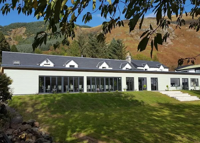 The Brander Lodge Hotel And Bistro