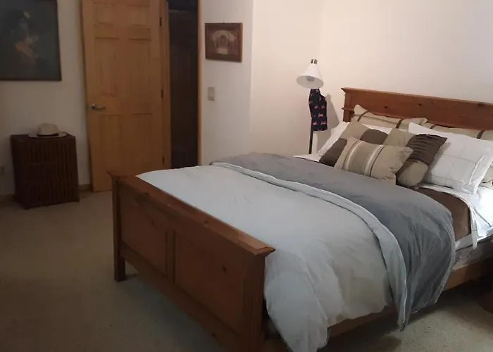 Winterfell Inn - No Xtra Fees, Dogs Ok, King & Queen Suites