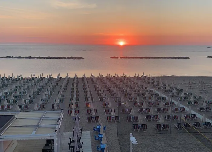 Hotel Flying Pesaro