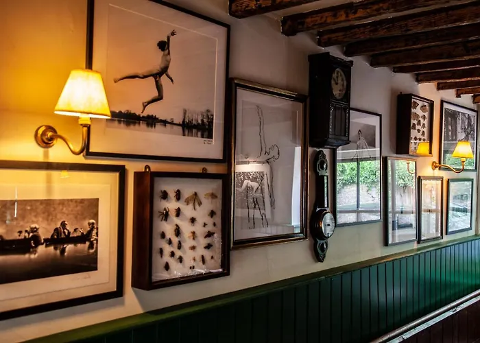 The Lamb Inn