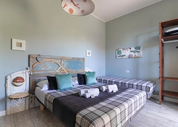 Bed And Breakfast Bric & Brac