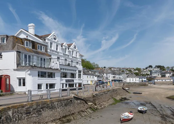Ship And Castle Hotel St Mawes