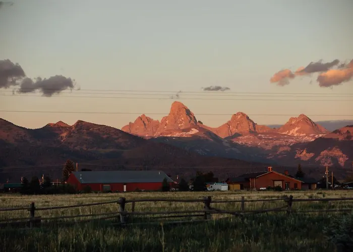 Teton Peaks Resort