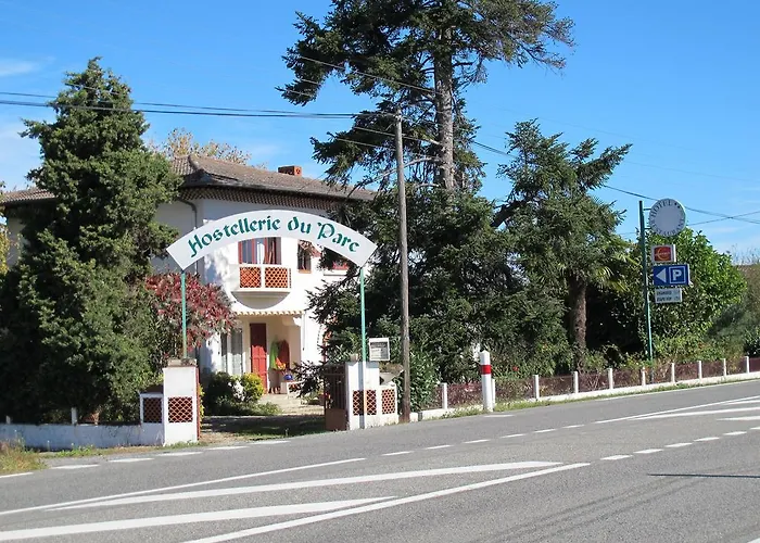 Hostellerie Du Parc Labarthe-Inard