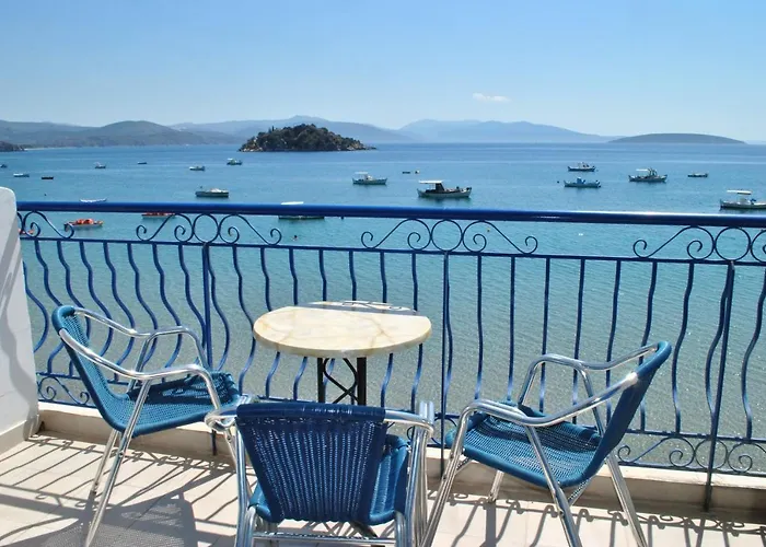 Hotel Aris
