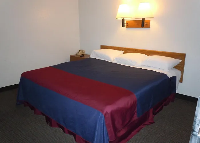 Travelodge By Wyndham Grand Rapids North