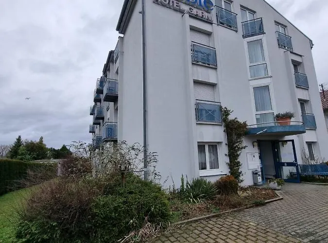 InTeck Hotel