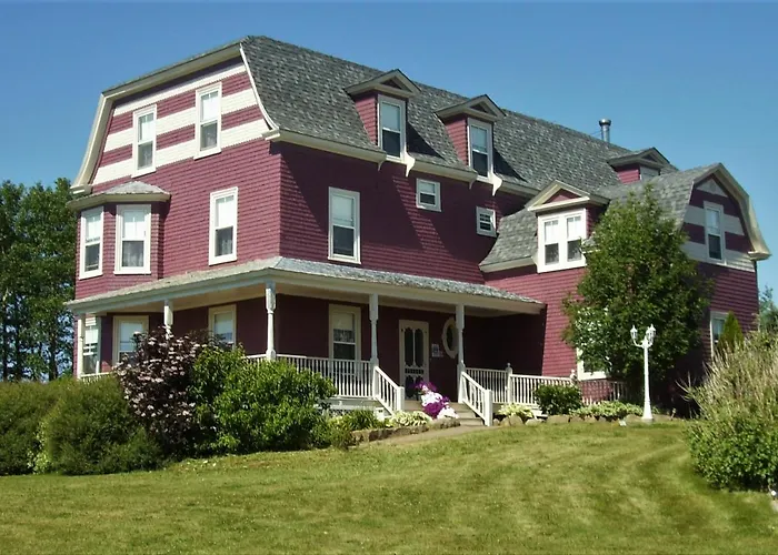 Hillcrest Hall Country Inn