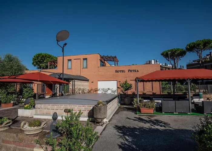 Hotel Petra
