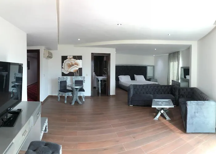 Dream'S Hotel