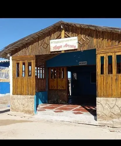 Playa Arco Iris