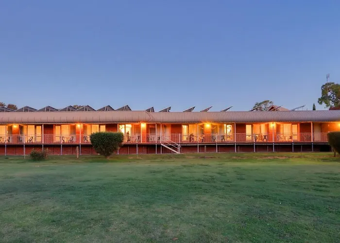 Tooleybuc Club Motor Inn