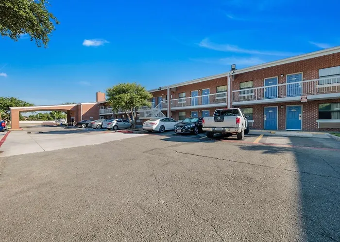 Motel 6-, Tx - Northeast