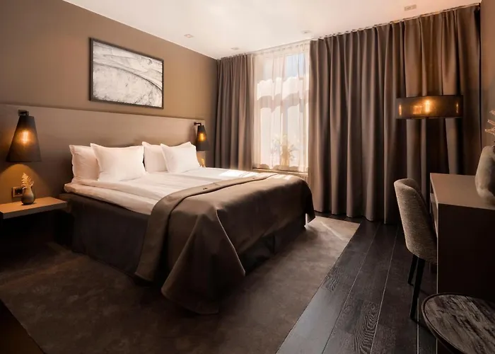 The Lamp Hotel & Spa