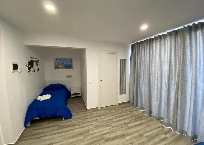 IN CENTRO ROOMS Vicino Cefalù Campofelice Di Roccella