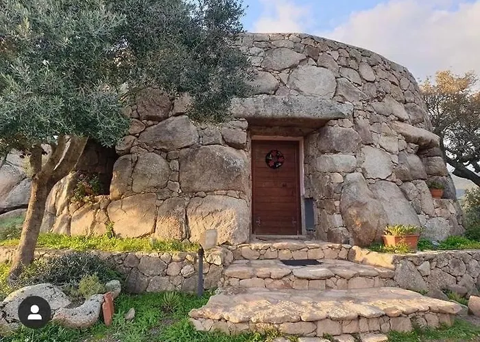 Il Nuraghe del lago Coghinas