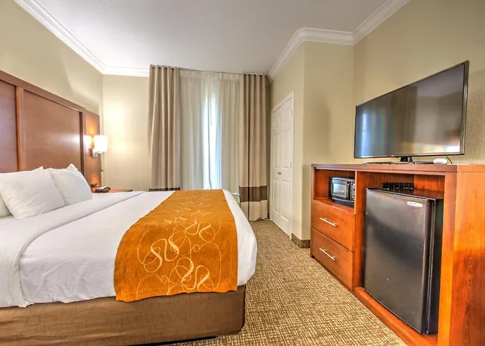 Comfort Suites Tomball Medical Center