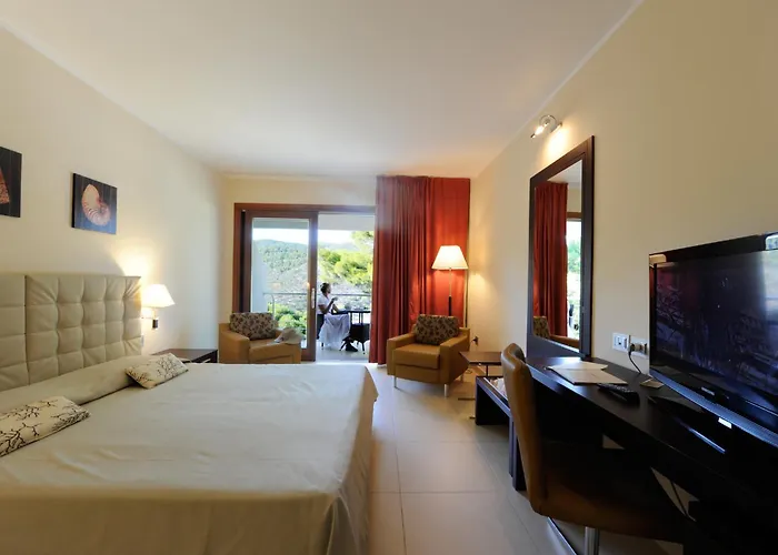 Hotel del Faro - Pugnochiuso Resort Vieste