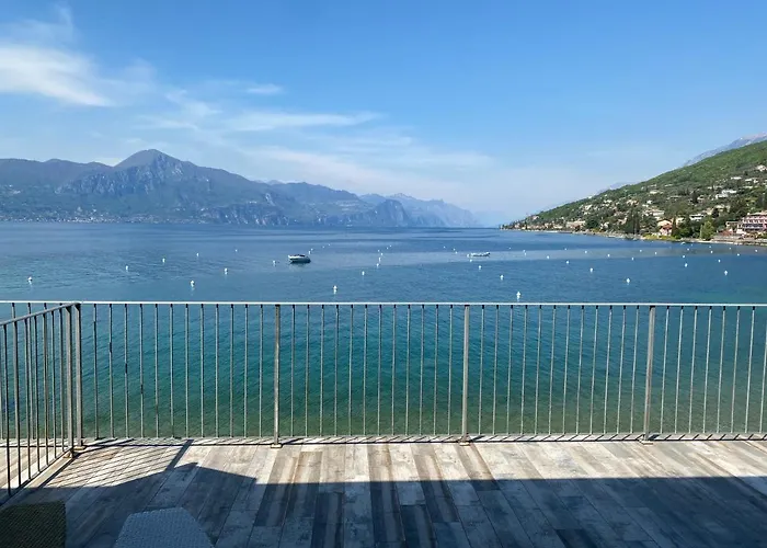 Hotel Baia Dei Pini Torri Del Benaco