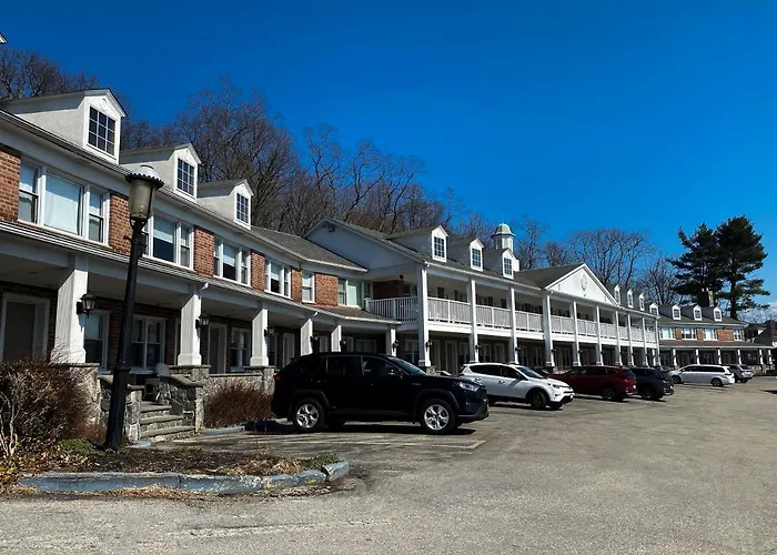 Inn On The Hudson