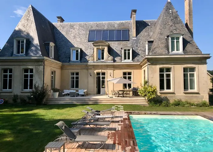 Le Château d'Hermonville B&B / Chambres d'hôtes