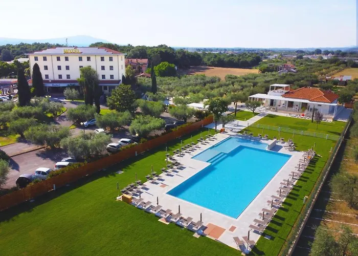 Aldero Hotel