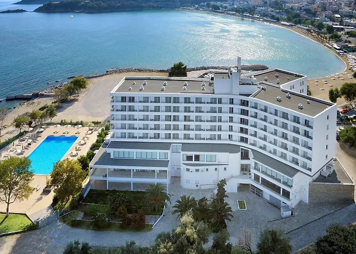 Lucy Hotel