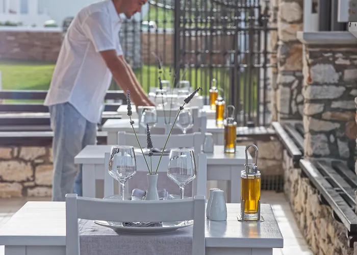 Contaratos Beach Hotel