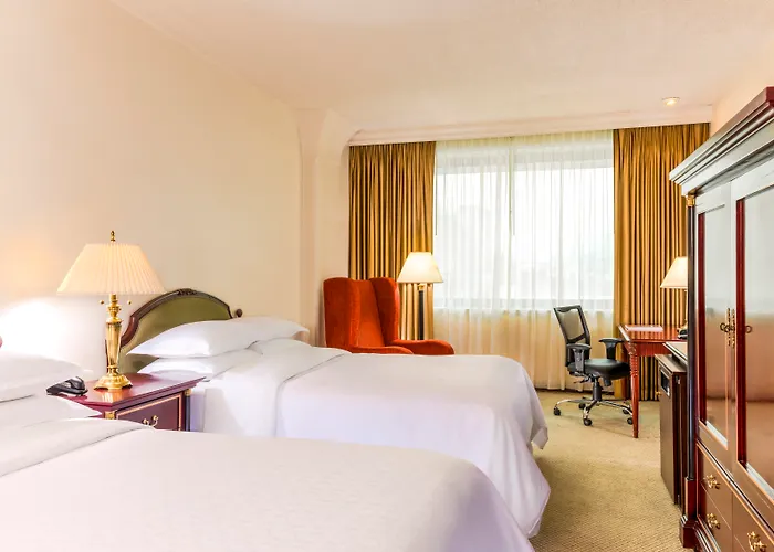 Wyndham Ambassador Centro