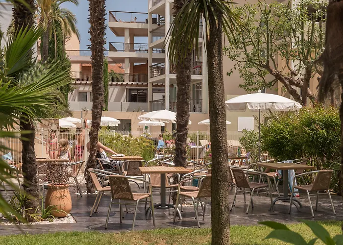 Résidence Pierre&Vacances Premium Port Prestige Antibes