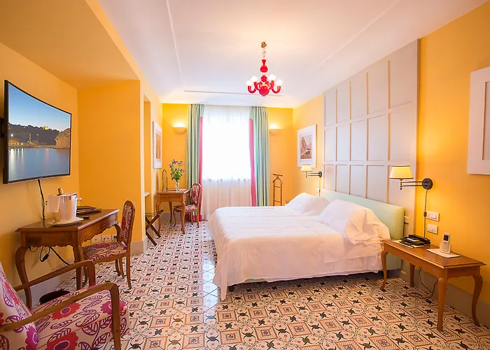 Regina Isabella-Resort Spa Restaurant Lacco Ameno 