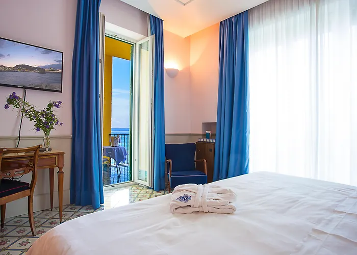 Regina Isabella-Resort Spa Restaurant Lacco Ameno 