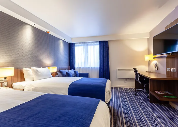 Doubletree By Hilton Edinburgh Airport