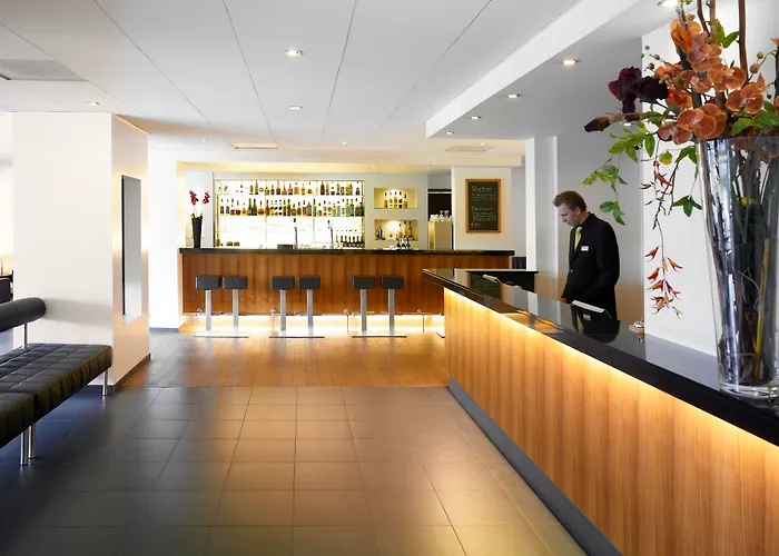 Park Plaza