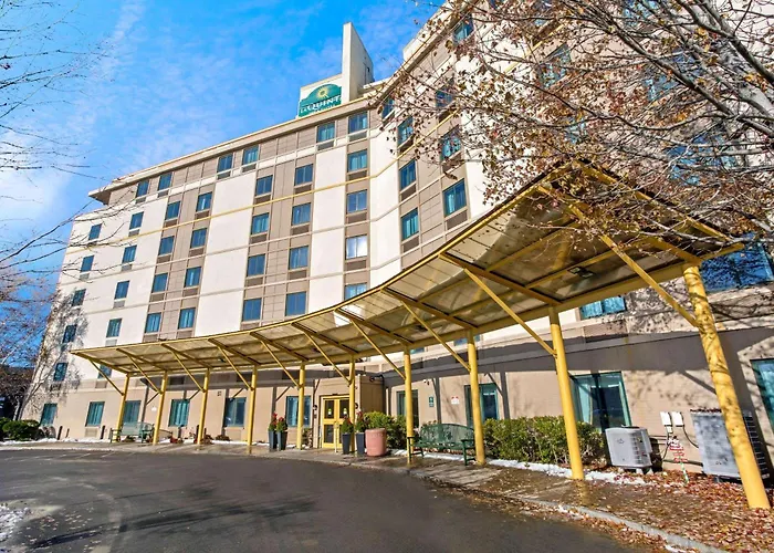 La Quinta By Wyndham Boston