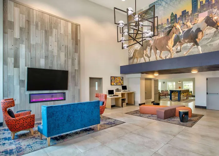 La Quinta By Wyndham Dallas - Las Colinas