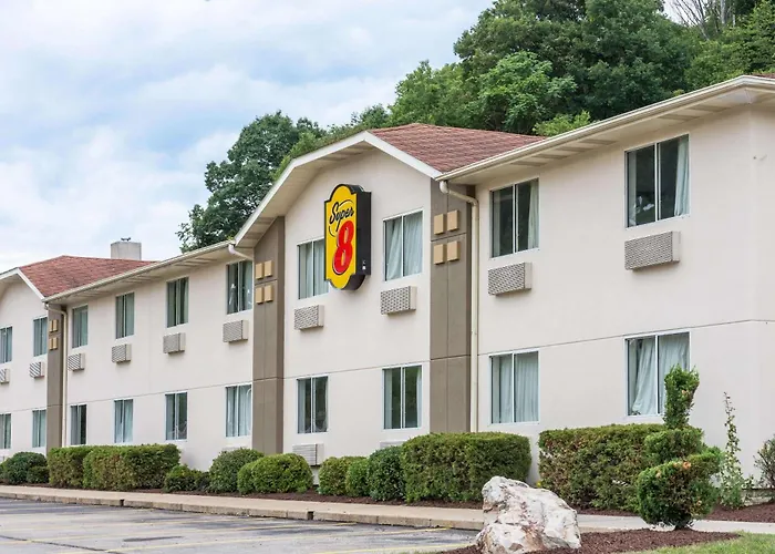 Super 8 By Wyndham Pittsburgh/