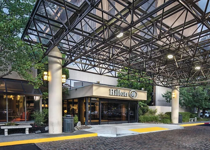 Hilton Arden West
