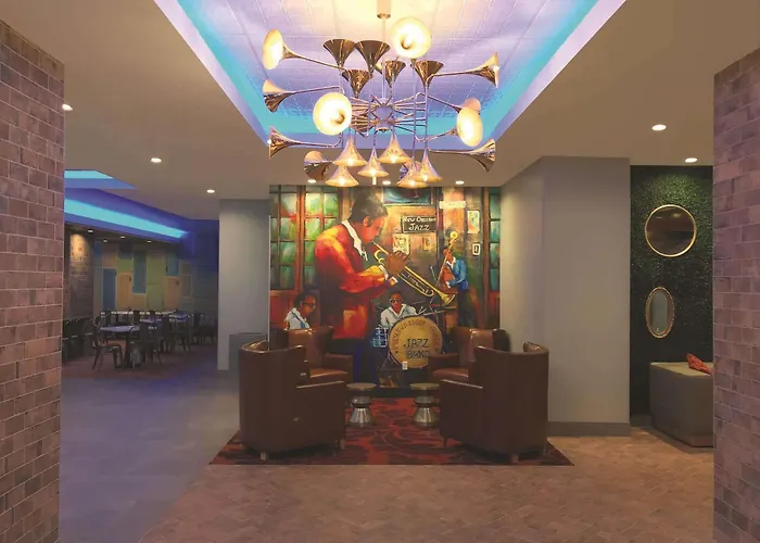 La Quinta By Wyndham New Orleans Downtown