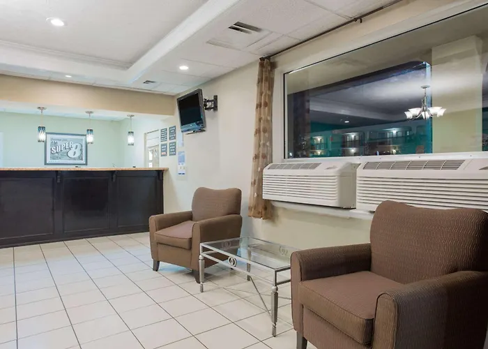 Super 8 By Wyndham
