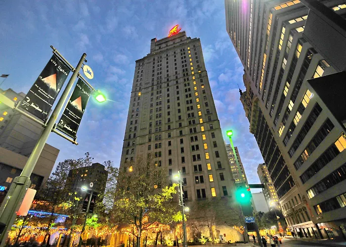 Magnolia Hotel Downtown Dallas