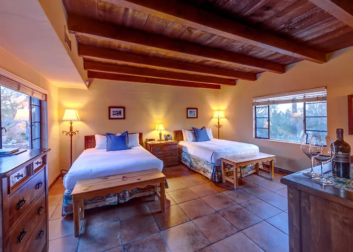 Hacienda Del Sol Guest Ranch