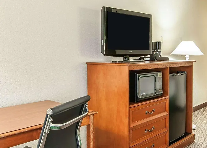Quality Inn Downtown Convention Center