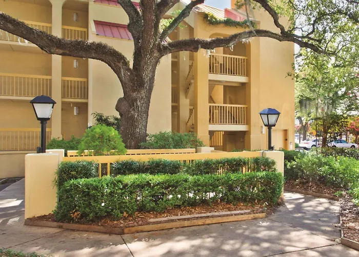 La Quinta Inn & Suites By Wyndham Charleston Riverview