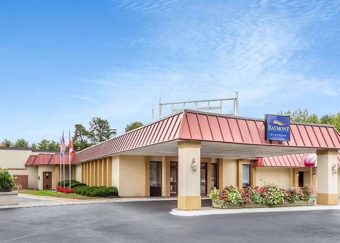 Baymont By Wyndham /Lake George