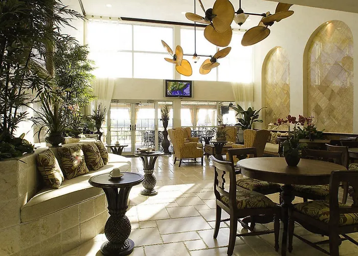 Bayfront Inn 5Th Avenue Naples