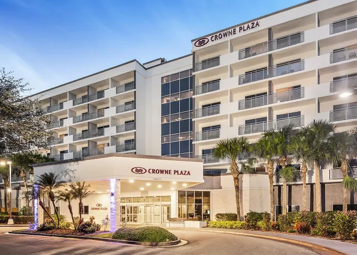Crowne Plaza Orlando - Lake Buena Vista, an IHG Hotel