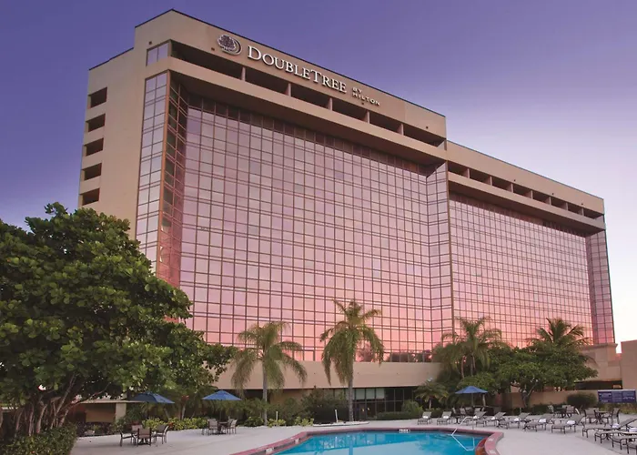 Doubletree By Hilton Miami Airport & Convention Center